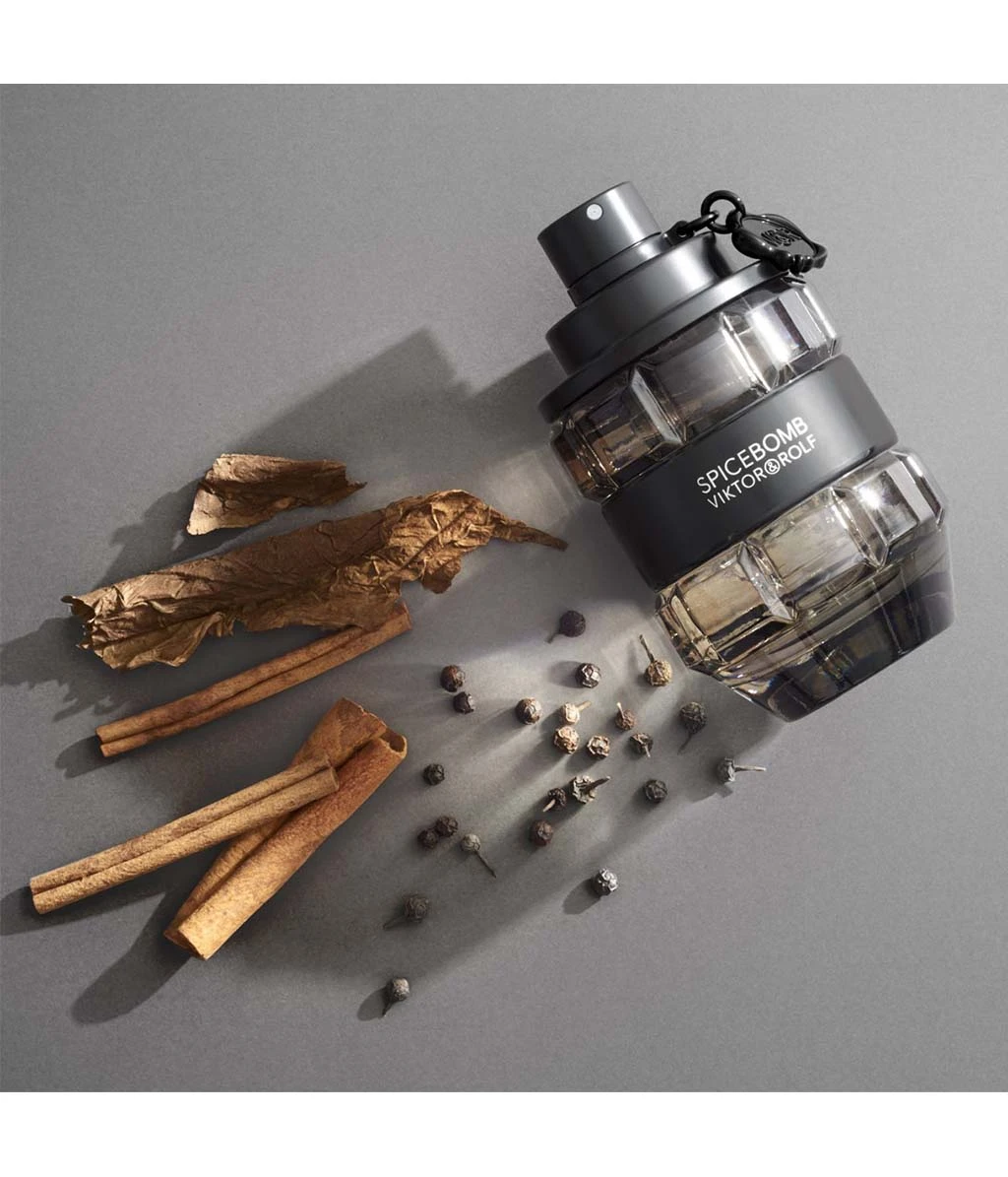 Viktor&Rolf Spicebomb EDT 1.7 oz - Image 4